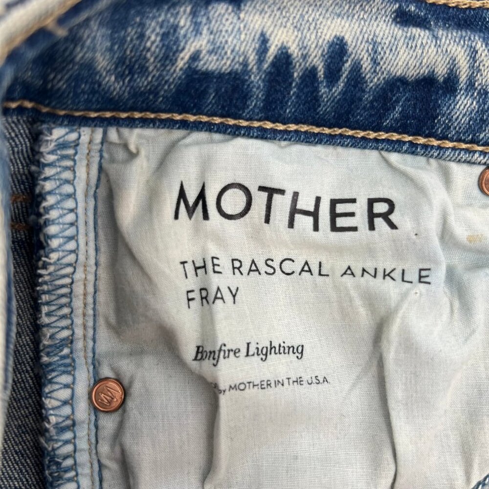 MOTHER Blue Rascal Ankle Fray Jeans | Size 26 - Picture 11 of 12